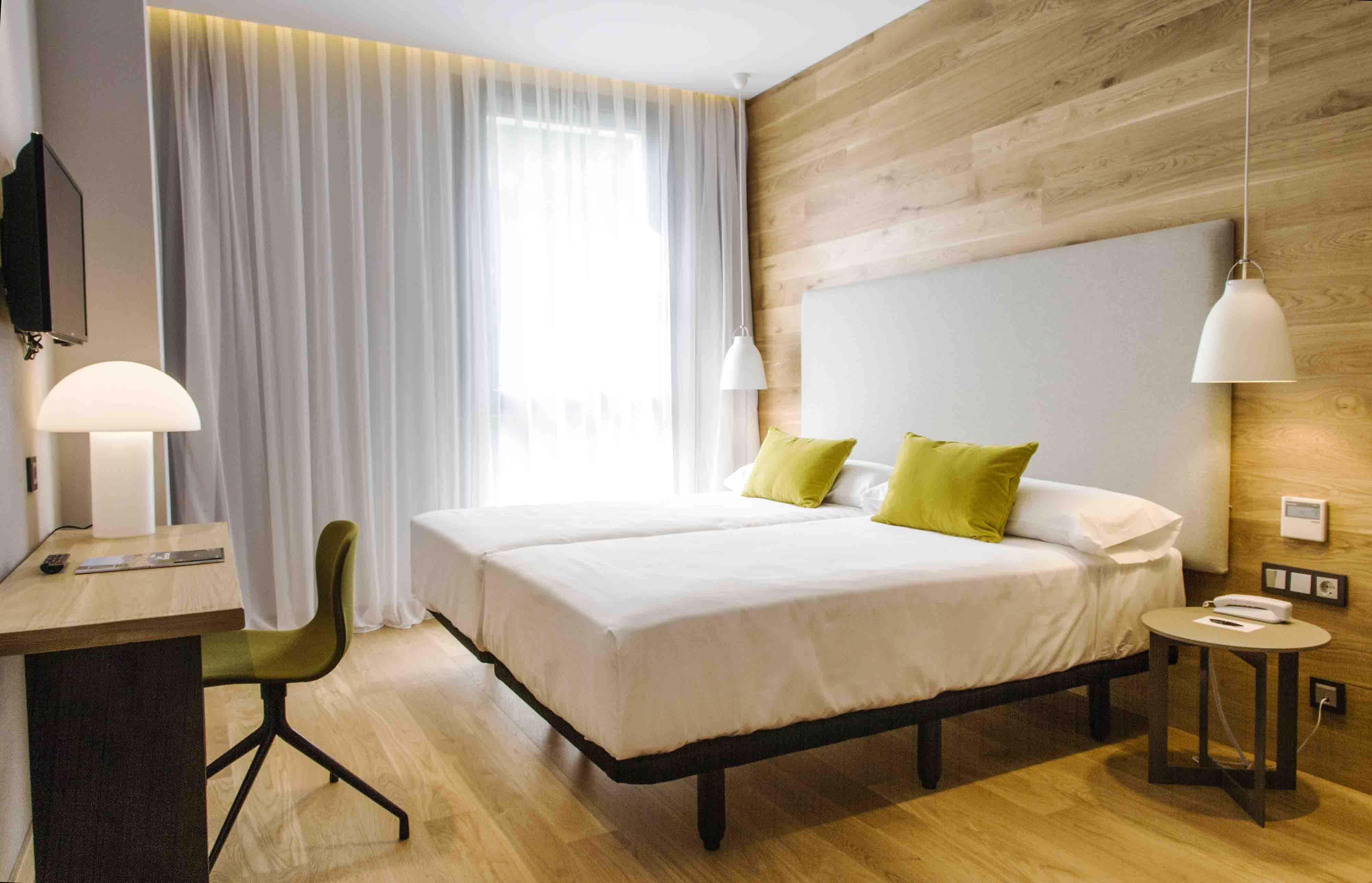 Zenit Hotel 4*