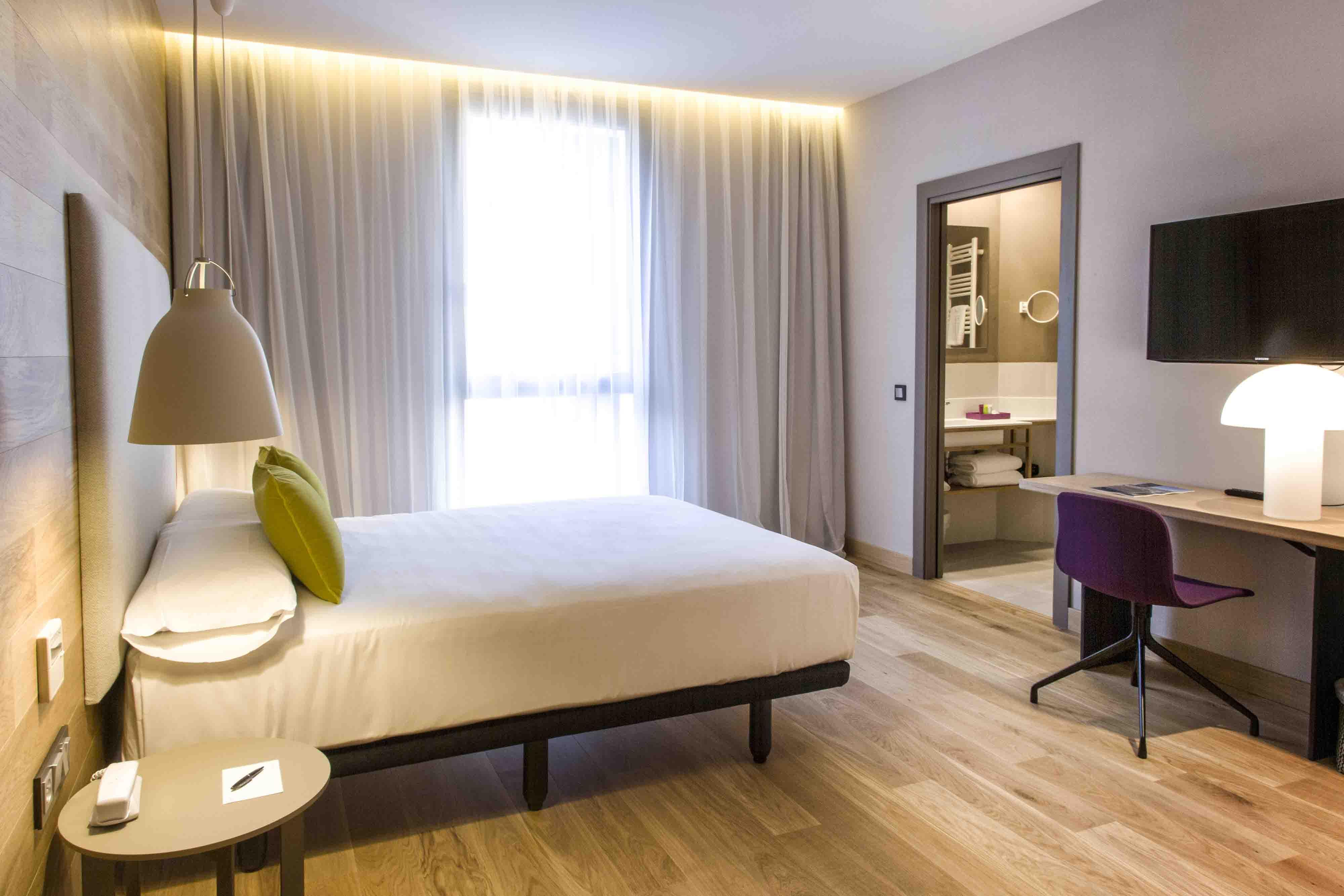 Zenit Hotel 4*
