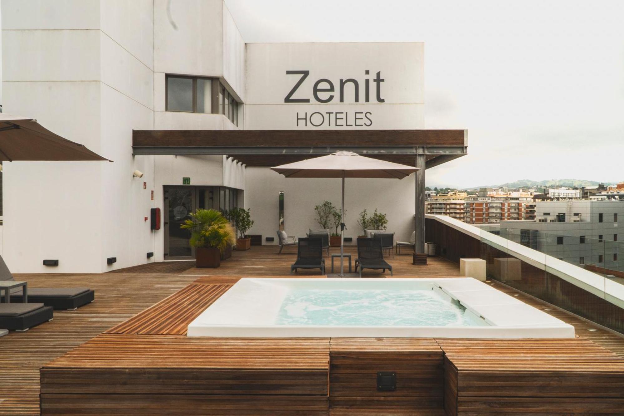 Zenit Hotel 4*