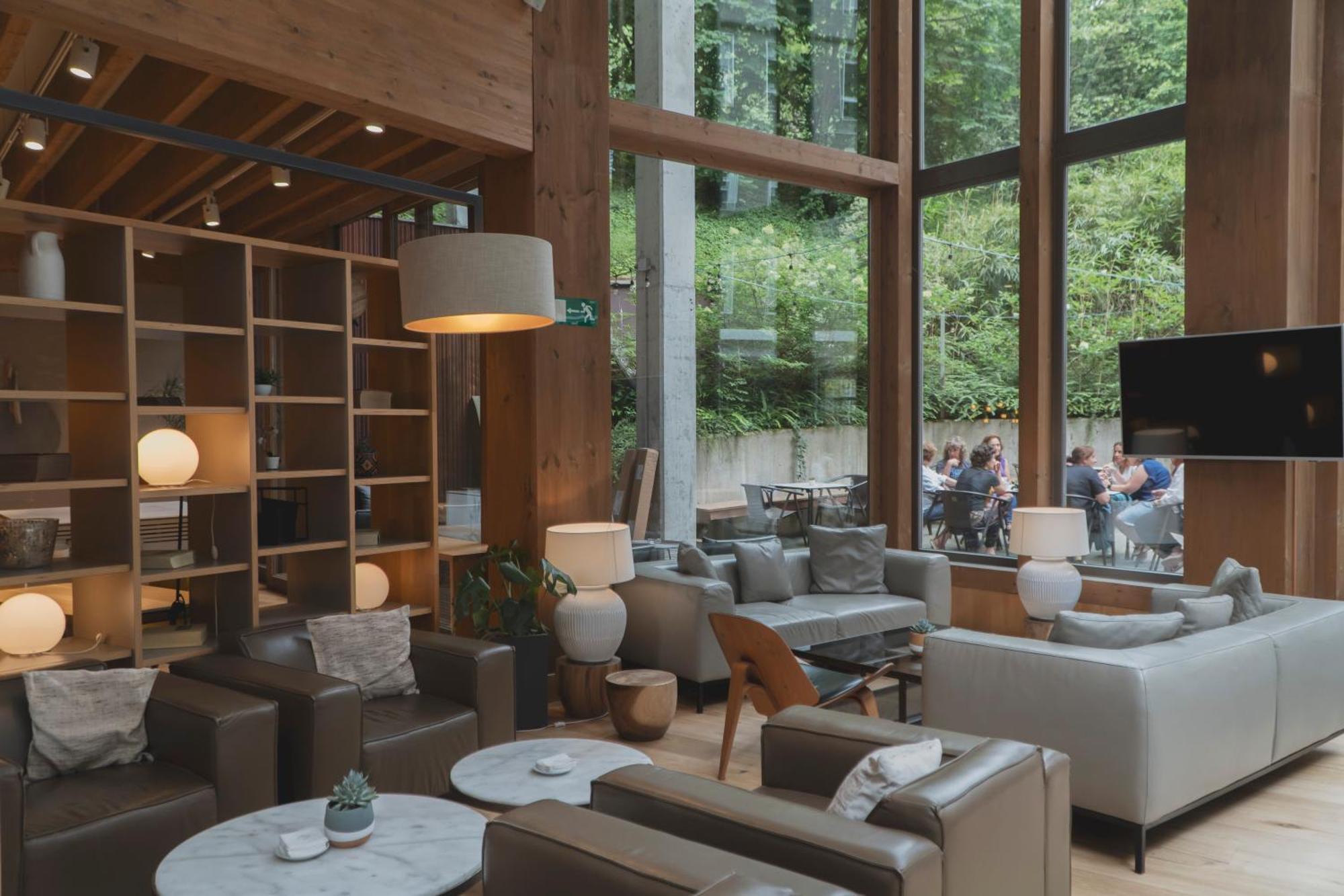 Hotel Zenit